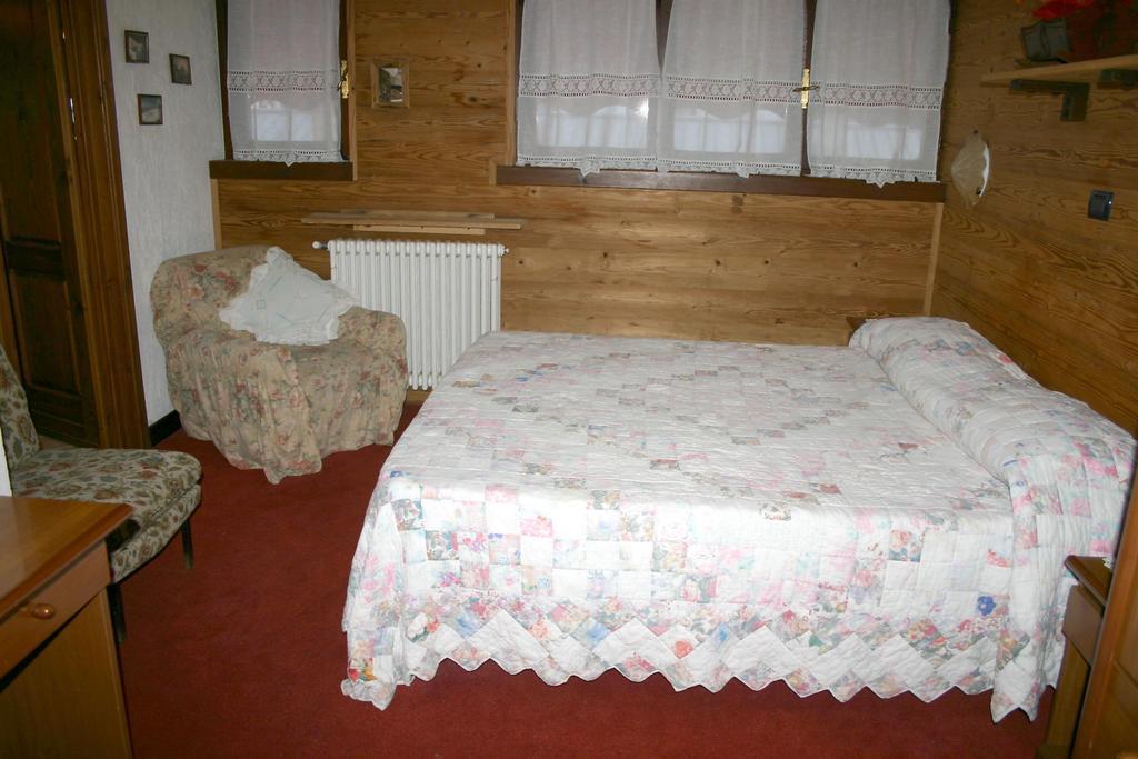 Albergo Martinet Vernante Quarto foto