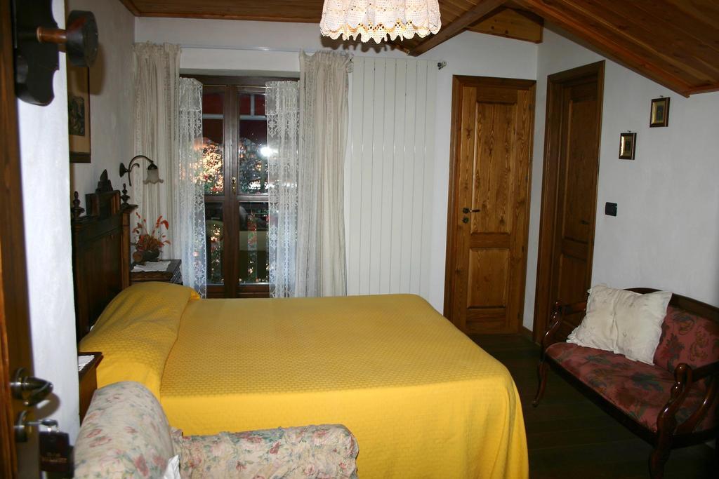 Albergo Martinet Vernante Quarto foto